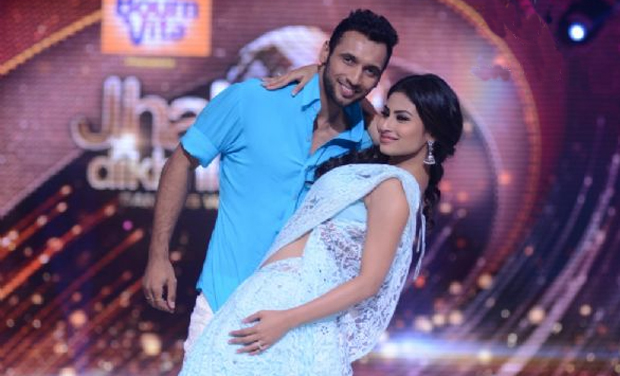 Mouni Roy in 'Jhalak Dikhhla Jaa 7' Mouni Roy in 'Jhalak Dikhhla Jaa 7'